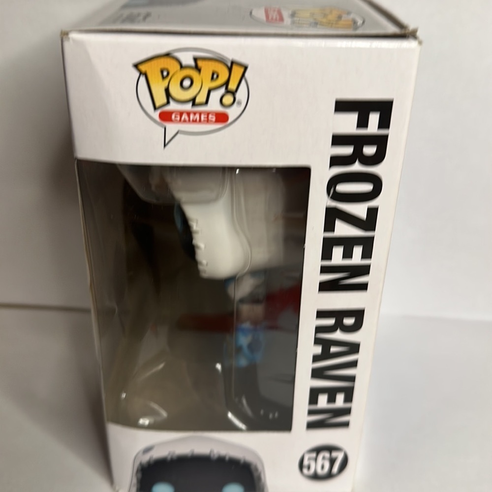 Frozen Raven funko pop - Picture 2 of 6